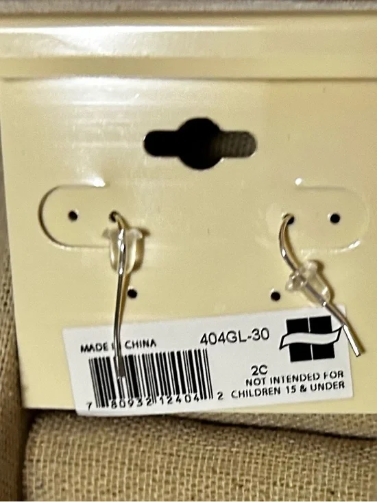 Silver tone Glitter Heart Drop Earrings for Sensitive Ears - Picture 3 of 3